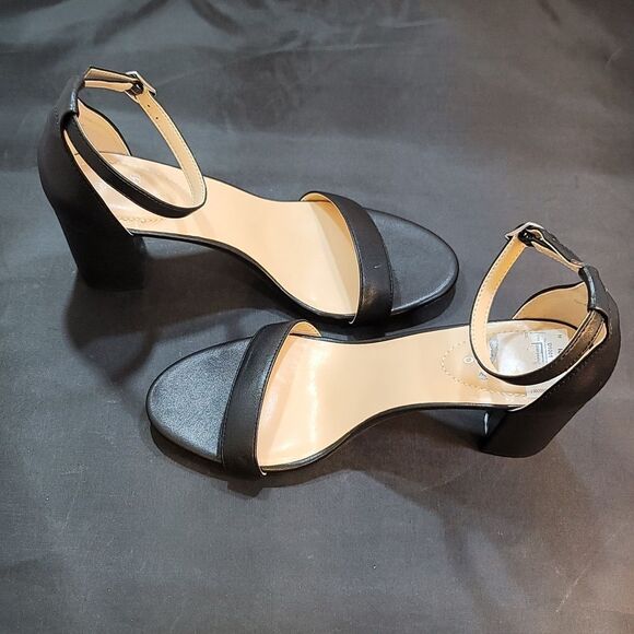 BRAND NEW BANDOLINO ANKLE STRAP LEATHER BLOCK HEEL SANDALS - Picture 10 of 16